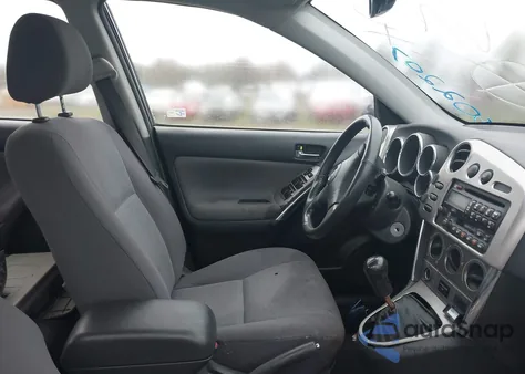 2003 Toyota Matrix Xr from USA, damaged, VIN 2T1KR32E63C111039